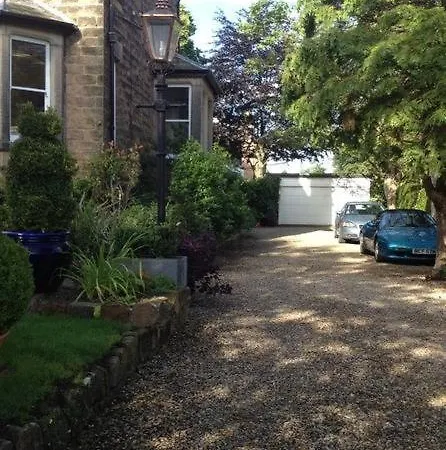 Number27harrogate Bed and Breakfast 2*